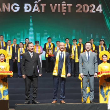 TẬP ĐOÀN BÁCH VIỆT ĐƯỢC VINH DANH TRONG TOP 100 SAO VÀNG ĐẤT VIỆT 2024